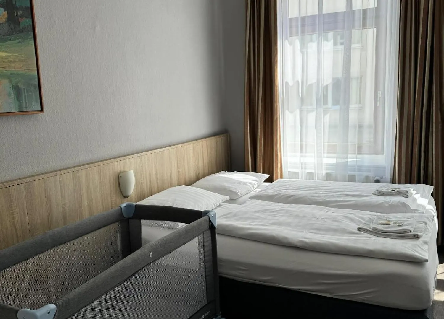 Hotel Kieler Hof Hamburg 2*,