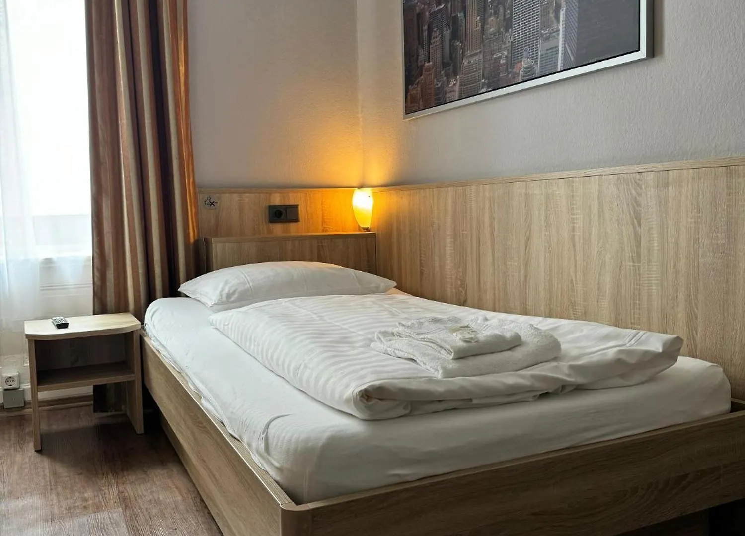 Hotel Kieler Hof Am Hauptbahnhof - Hamburg Central Station 2*,  Germany